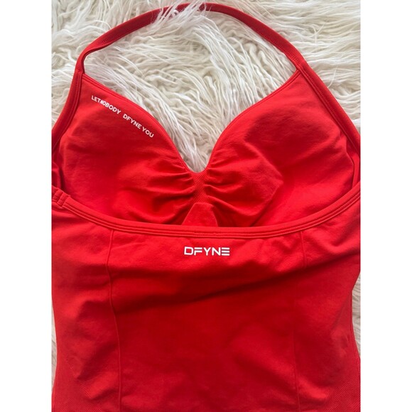 Dfyne Impact Longline Strappy Top Chilli Size Medium - Picture 6 of 8